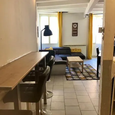 Appartement 5 Nîmes